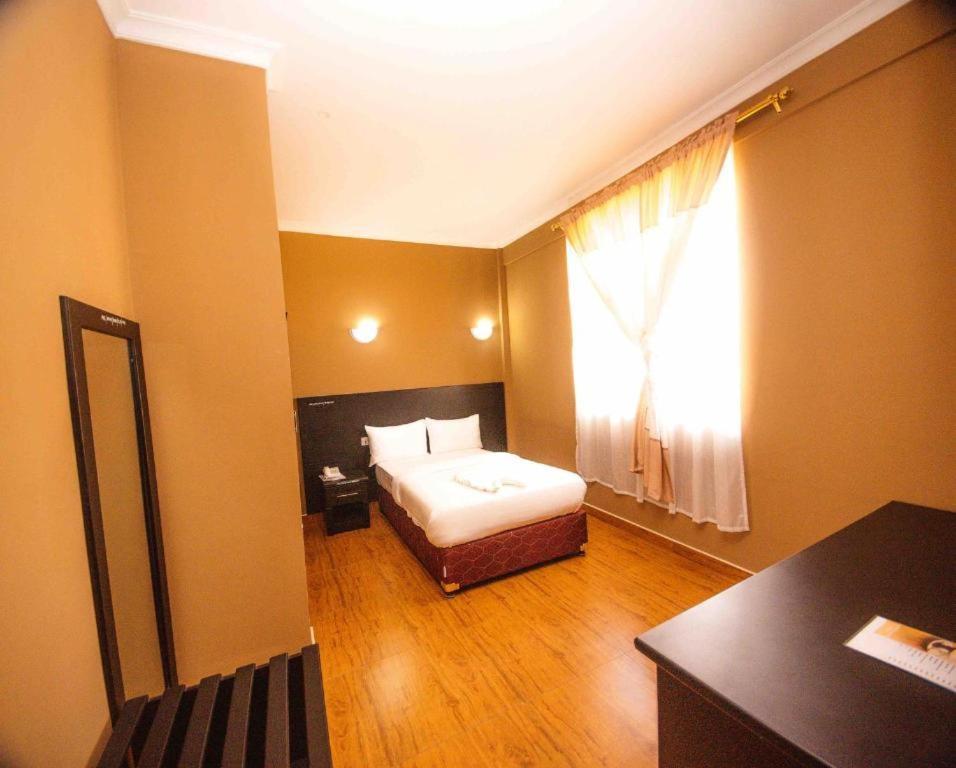 Panone Hotel Boma Boma la Ngombe Esterno foto